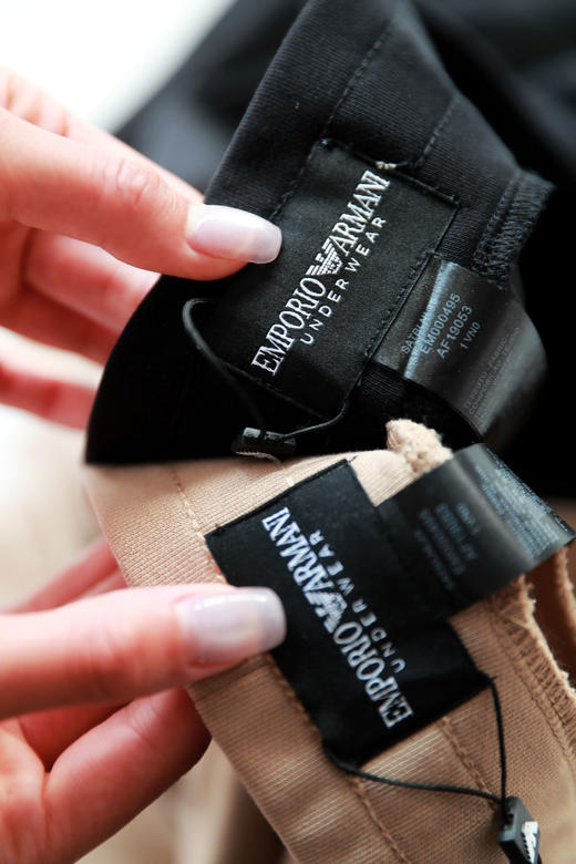 百慕大五分裤，出口意大利。松紧腰刺绣设计基础直筒短裤E031188 商品图1