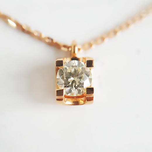 周大福AU750玫瑰金时尚简约0.153克拉钻石吊坠项链46CM（长度可调节）120226TJ56 商品图2