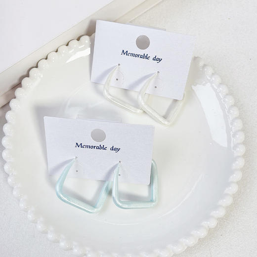 大气百搭彩色方形耳环耳圈（35mm）-纪念日百货门店同款169698846 商品图3
