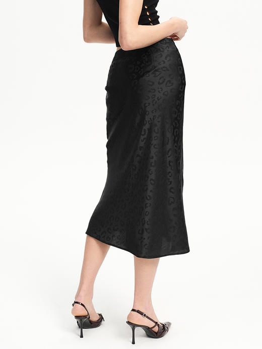 TR她热 暗夜猎影 黑色豹纹提花复古优雅抽褶系带垂感鱼尾斜裁长半裙 商品图3