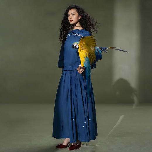 【林栖设计小店】植物染色|手工植物蓝婴儿棉渐变雨滴2026夏新款优雅衬衣1962043 商品图6