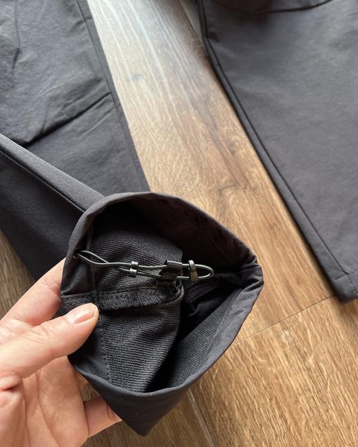 点此购买 始祖鸟ARC春秋季男士耐磨防风防泼户外登山徒步软壳裤 xj 341920 商品图11