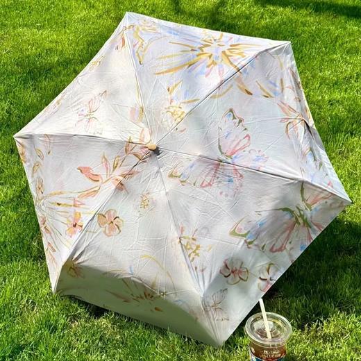 六折油画扁伞 | 29.9元秒杀！把美术馆揣进口袋 六折压缩至15cm，薄至4cm！抗风骨架 防水面料 晴雨双模式 商品图1