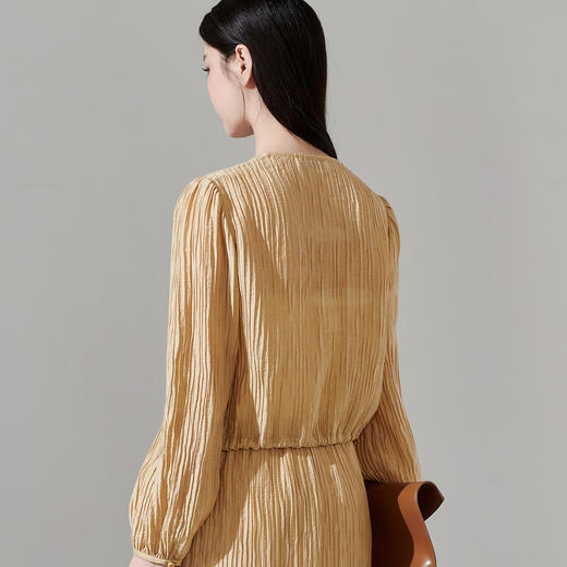 剩XL 芳外新款法式小众肌理感通勤衬衫复古洋气百搭上衣女8T24AC0042 商品图7