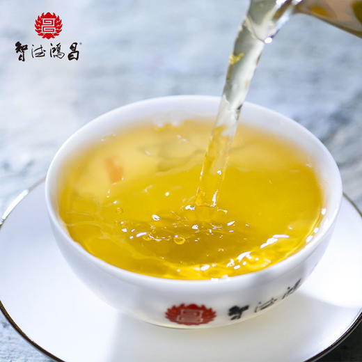 云南临沧智德鸿昌2201【茶寿】普洱茶生茶100g/饼 商品图3