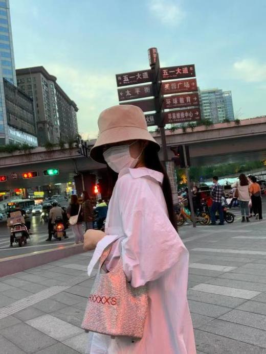 F字母老花双面戴渔夫帽 商品图6