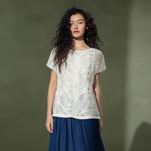 【林栖设计小店】手工摇花|瓷白刺绣蕾丝优雅百搭2026夏新款衬衣两件套1962012 商品图0