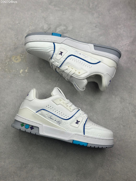 春季特惠💰450 性价比版本 驴牌 LV Trainer 低帮休闲板鞋 商品图4