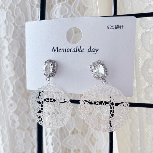 服复古镂空银针耳环气质大气-纪念日百货门店同款168198006 商品图3