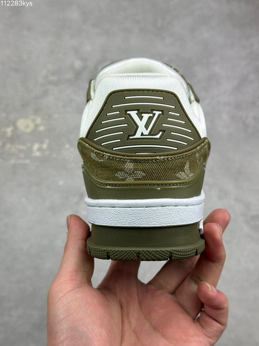 春季特惠💰450 性价比版本 驴牌 LV Trainer 低帮休闲板鞋 商品图7