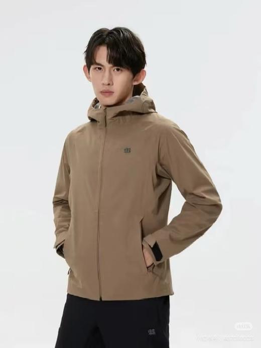 点此购买 可隆SPORT HIKING系列男女款防水防风透湿弹力软壳夹克外套 kad 341924 商品图7