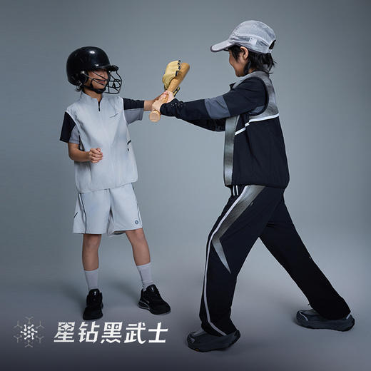 onmygame【黑武士】男童运动长裤防泼水儿童机能弯刀裤子GQ1E120670 商品图4