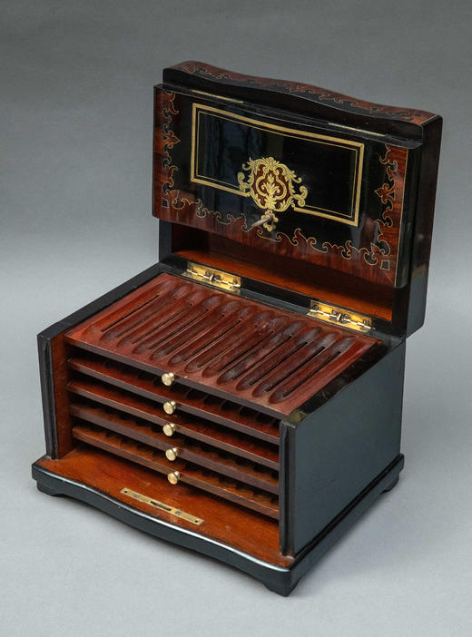 独角鹿西洋古董1850-1870年代法国拿破仑三世时期出品黄铜精雕嵌实木多层雪茄盒 商品图0