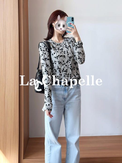 专柜实拍【植绒碎花T恤】拉夏贝尔/La Chapelle私藏尖货！复古文艺风长袖T恤柔软圆领时尚打底衫 商品图1