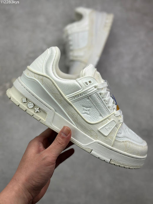 春季特惠💰450 性价比版本 驴牌 LV Trainer 低帮休闲板鞋 商品图3