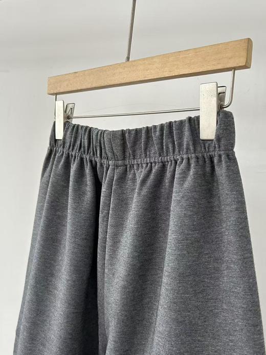 老米优品🎈3-5天！极简高级感《格雷系弯刀裤》宽松裤型超显瘦，松弛感拉满！走路带风的慵懒感~ K260311A 商品图3