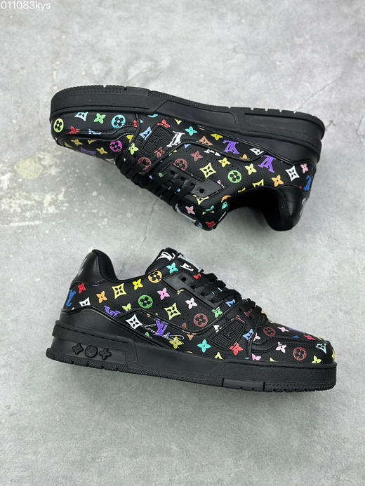 春季特惠💰450 性价比版本 驴牌 LV Trainer 低帮休闲板鞋 商品图4