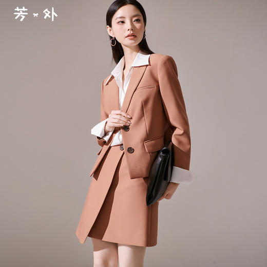 芳外新款精致通勤时尚套装西装半裙两件套女8T23CG1130 商品图0