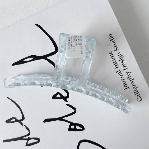 15.9元/2件果冻一字抓抓夹-纪念日百货门店同款169494940 商品图2