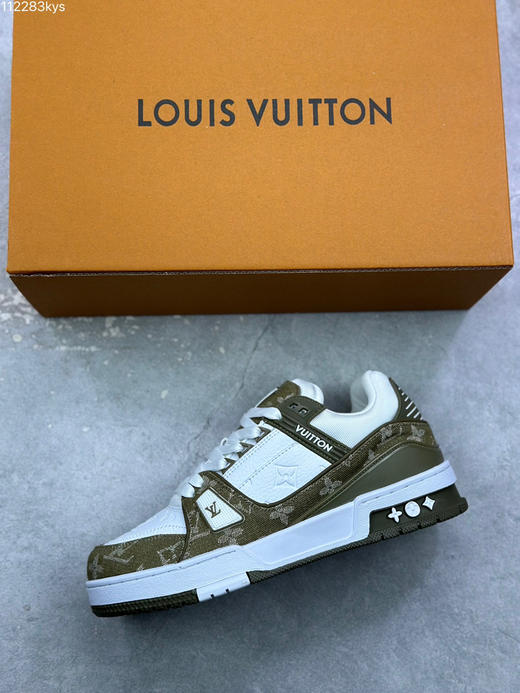 春季特惠💰450 性价比版本 驴牌 LV Trainer 低帮休闲板鞋 商品图2
