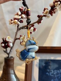 非遗扎染十二生肖牛挂件手工草木染布艺包挂钥匙挂饰品