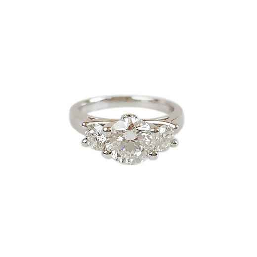 【天然正品】AU750白金经典简约三钻款皇冠镂空造型1.50克拉钻石戒指12号（戒圈可改）050326NJS29 商品图0