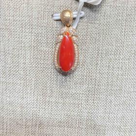 8000元/个珊瑚吊坠