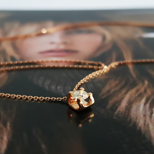 周大福AU750玫瑰金时尚简约0.153克拉钻石吊坠项链46CM（长度可调节）120226TJ56 商品图6