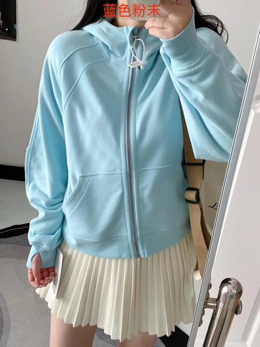 点此购买 LULU露露最经典的Scuba系列女士全拉链连帽卫衣 ssy 341927 商品图5