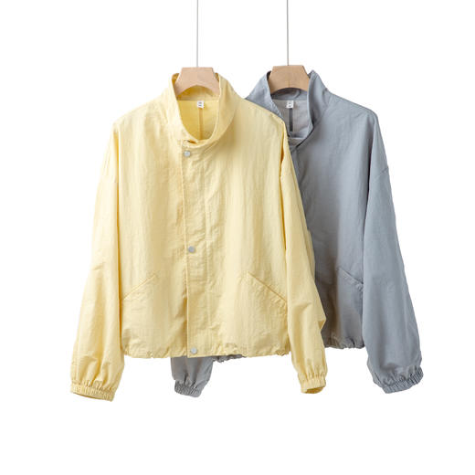 立领休闲抽绳薄外套 商品图2