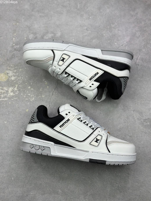 春季特惠💰450 性价比版本 驴牌 LV Trainer 低帮休闲板鞋 商品图4