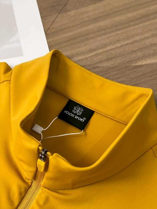 点此购买 可隆春秋季胸前硅胶小标半拉链男士运动速干长袖打底衫 ssy 341933 商品图13