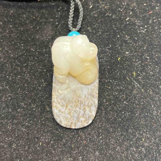 2000元/个和田玉生肖猴挂件 商品图0