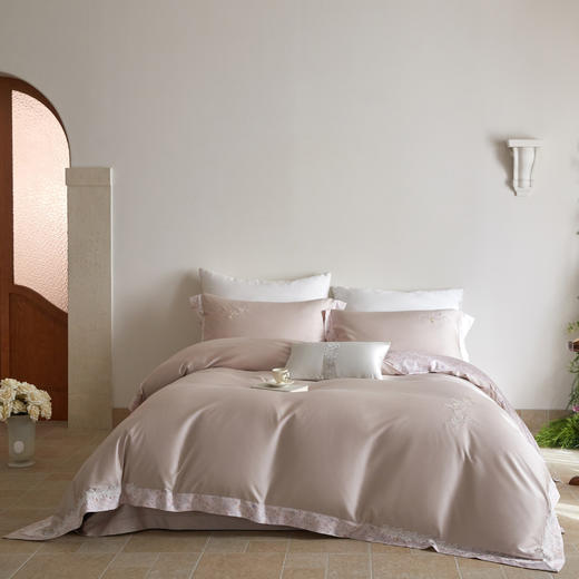 天丝棉四件套-花畔  (35%棉 65%莱赛尔) 一床双风格，承包四季温柔 商品图1