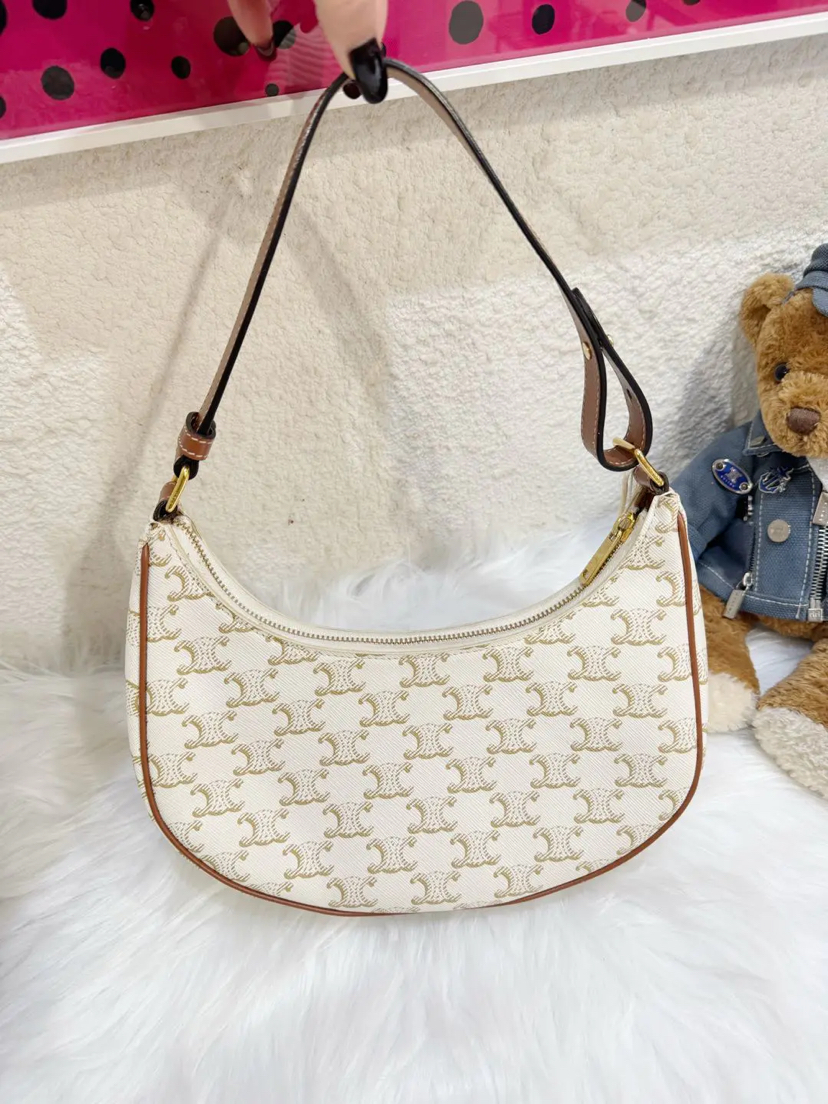 celine 白色 老花 豌豆包