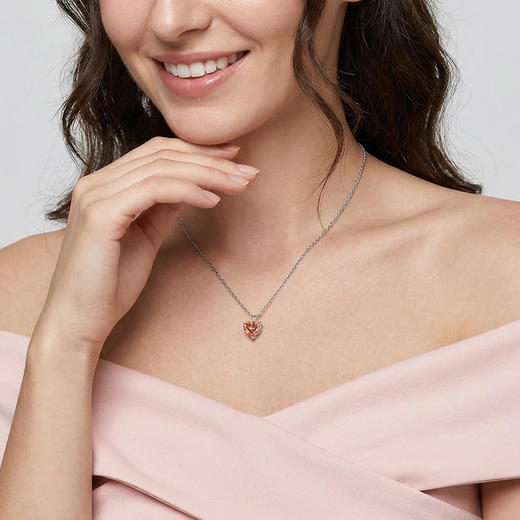 ShiningHouse[培育] 粉钻系列 18k金钻石吊坠 心形1.5克拉钻人工真钻人造钻石K金吊坠简约钻石吊坠卓越匠心奢耀臻献（单吊坠 图片仅为展示）【此商品不支持7天无理由退货退款】预计3日发货 商品图4