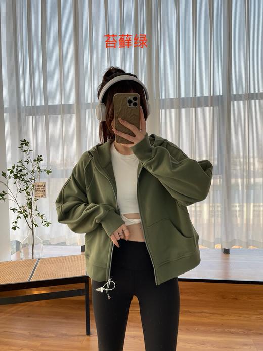 点此购买 LULU露露最经典的Scuba系列女士全拉链连帽卫衣 ssy 341927 商品图6