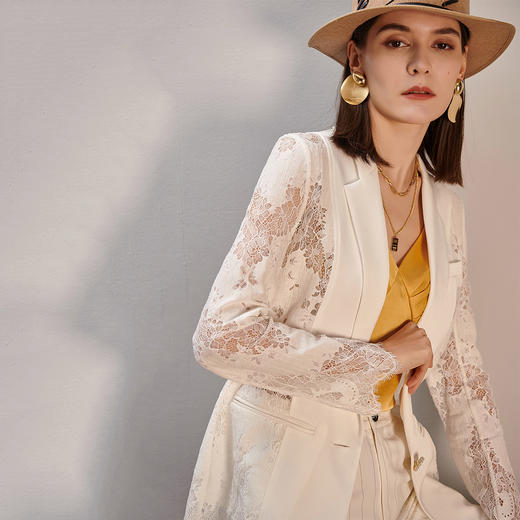 芳外新款蕾丝拼接醋纤长袖外套式西服女8T21AX0405 商品图1