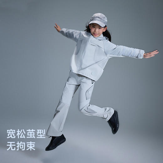 onmygame【黑武士】 女童外套防泼水反光连帽甜酷机能风GQ1T120600 商品图4