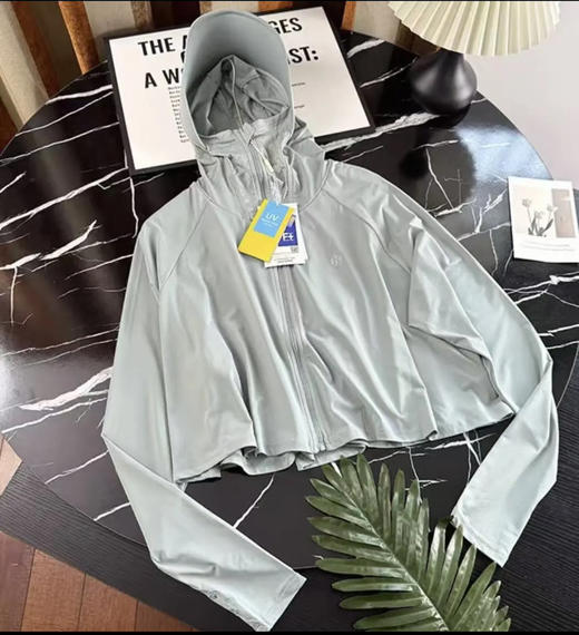 出口原单帽檐防晒衫（均码90-150可） 商品图4