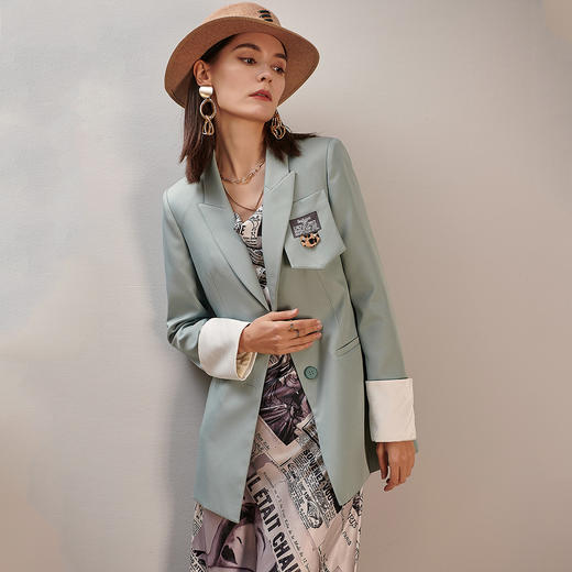 剩M/L 芳外新款新品通勤职业OL直筒正装气质西服外套8T21AX0288 商品图2