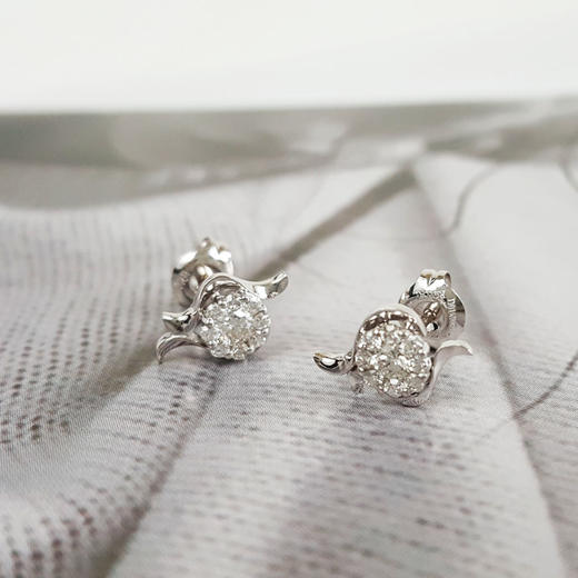 【天然正品】AU750白金时尚设计款0.187克拉钻石耳钉11.5*7.2*15.2MM（皆取最大值）260226NJT07 商品图2