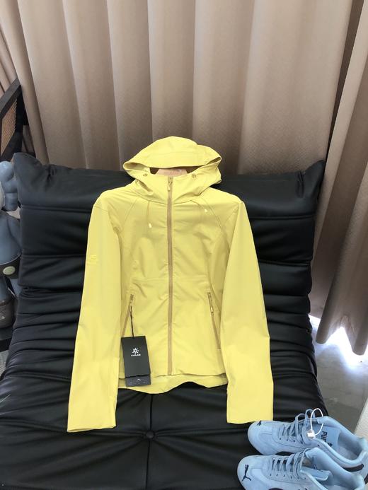 点此购买 不加绒凯乐石M8IC-MAX春秋季女士连帽软壳衣外套 kk 341962 商品图2