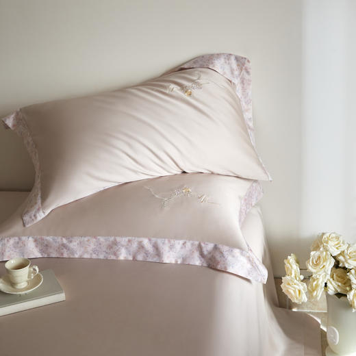 天丝棉四件套-花畔  (35%棉 65%莱赛尔) 一床双风格，承包四季温柔 商品图3
