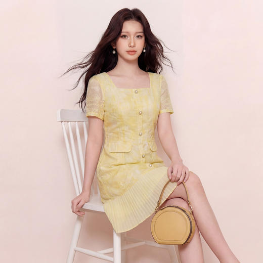 奢姿大码女装2026夏季方领珍珠扣减龄连衣裙胖妹妹刺绣时尚裙子9962872036 商品图0