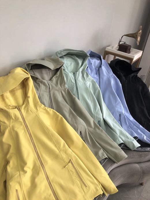 点此购买 凯乐石春秋季女士M8IC加绒软壳外套 kk 341957 商品图11