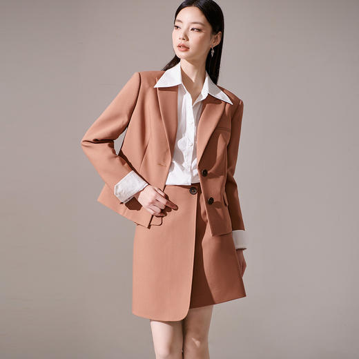 芳外新款精致通勤时尚套装西装半裙两件套女8T23CG1130 商品图2