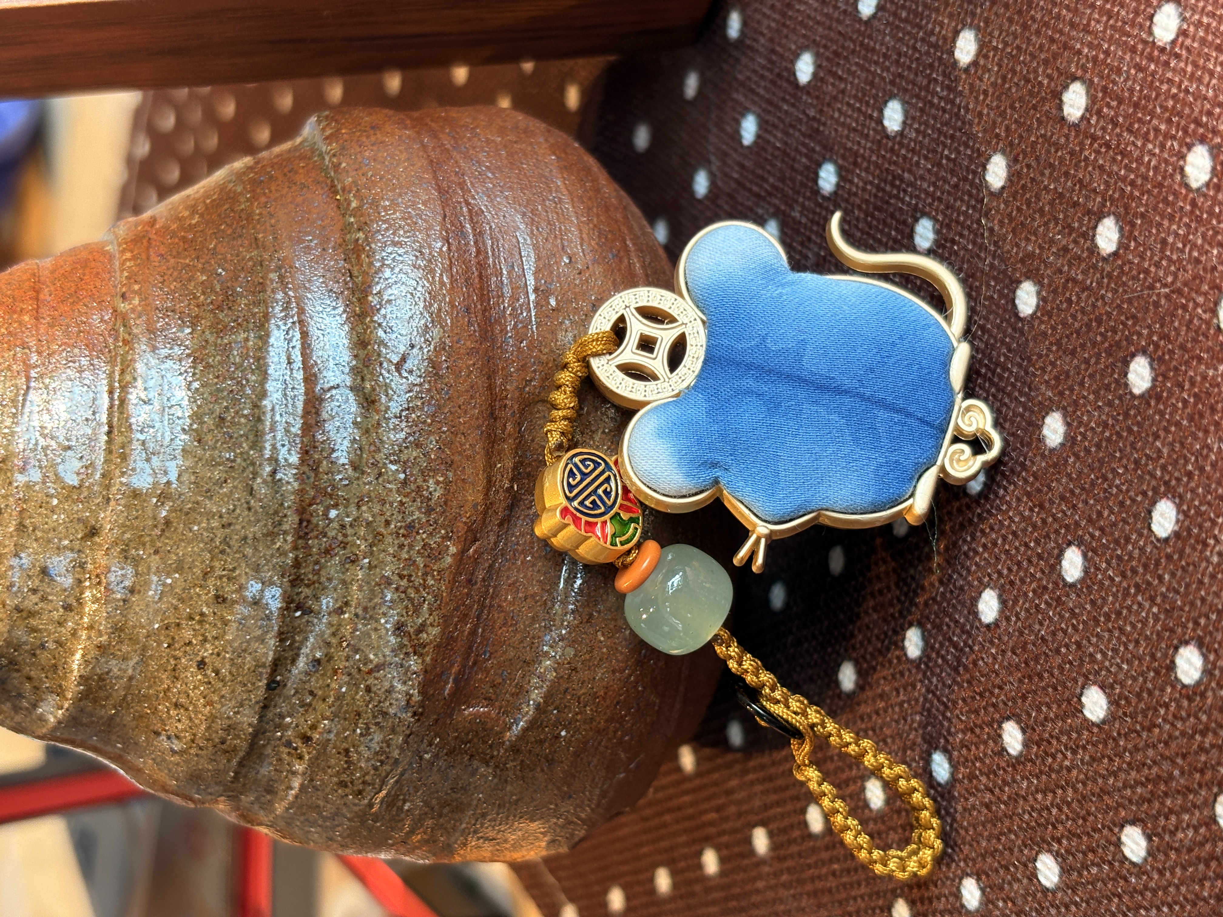 非遗扎染十二生肖挂件手工草木染布艺包挂钥匙挂饰品