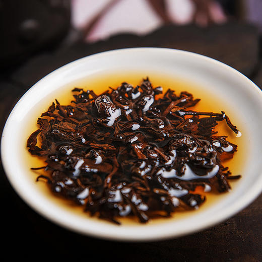 云南临沧智德鸿昌2401【锦年】普洱茶熟茶357g/饼 商品图4