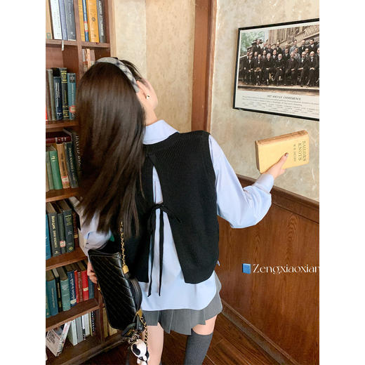 【129元任选2件】现货！韩系学院风v领针织马甲 商品图4